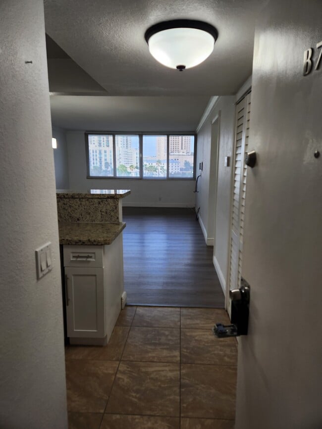 Photo - 9143 SW 77th Ave Unit B708