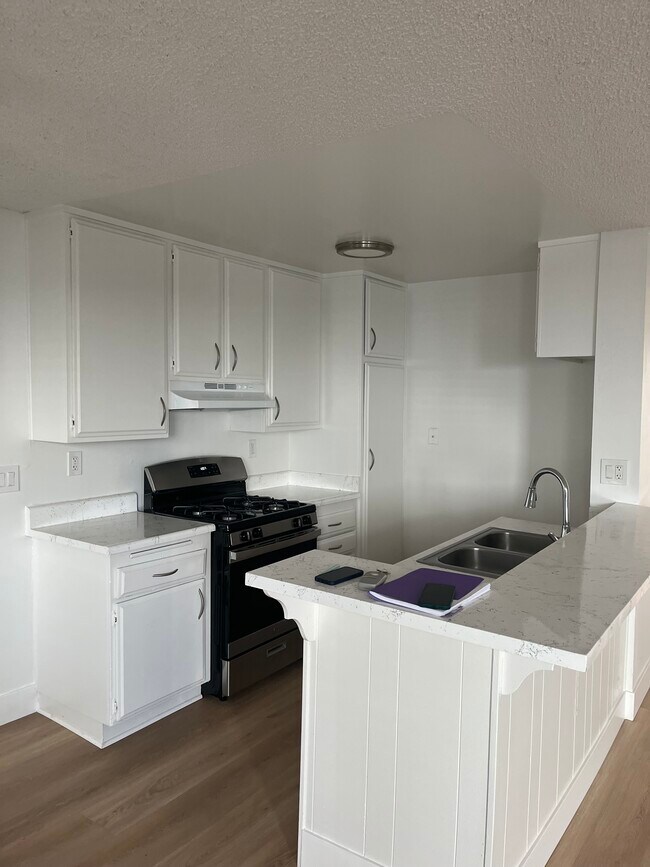 Villa Woods Apartments
