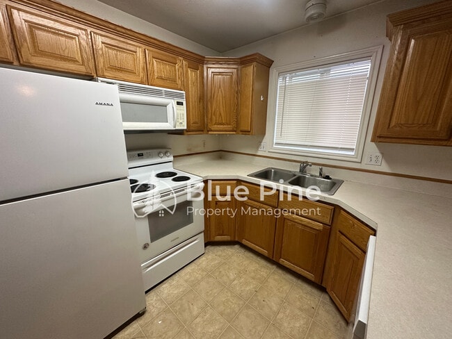 Photo - 3156 Chasewood Dr Unit 3