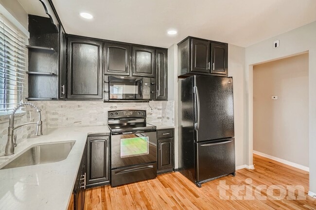 Photo - 4662 S Badger Ct