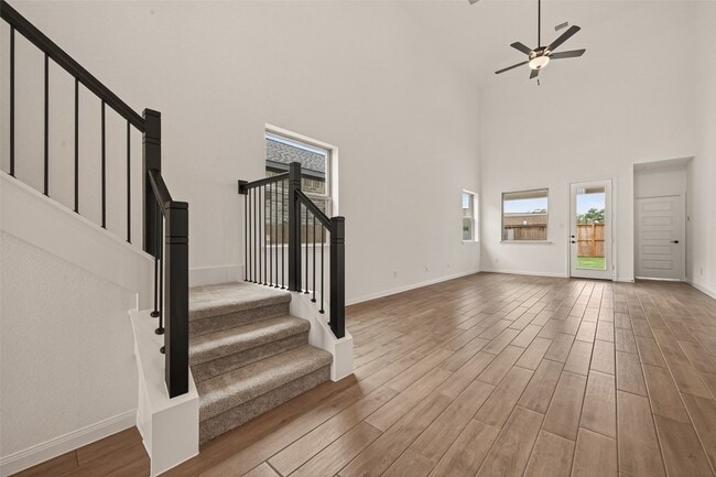 Photo - 7327 Blue Gentiana Ln