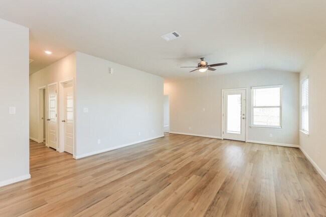 13134 Braxon Pass