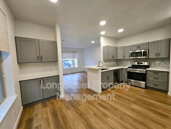 Photo - 11987 SW Horizon Blvd