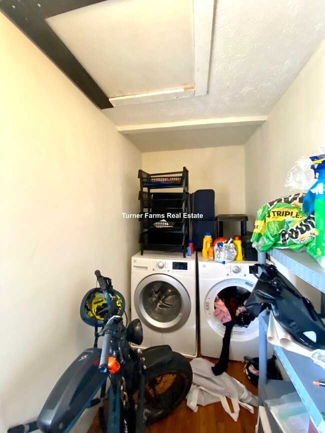 Photo - 12 Logan St Unidad 1