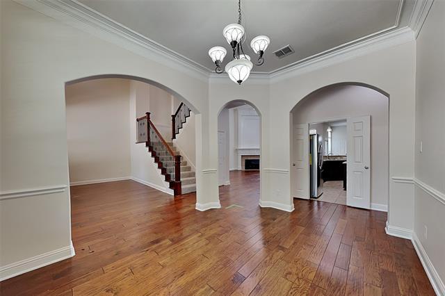 3404 Pilgrim Dr