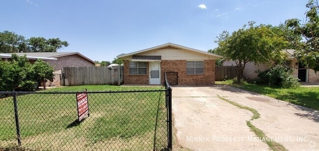Building Photo - 6407 28th St Rental