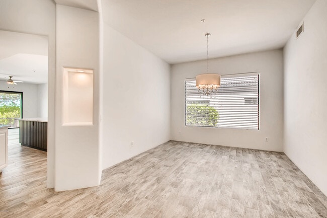 Photo - 11015 E Desert Vista Dr