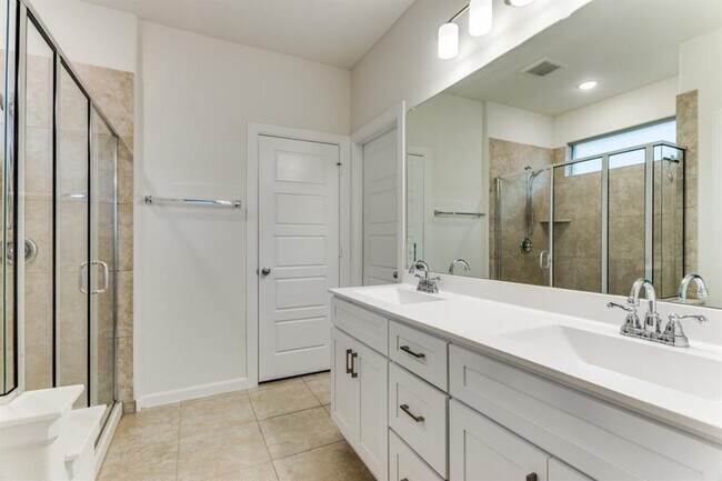 Photo - 5432 Wedge Wood Dr