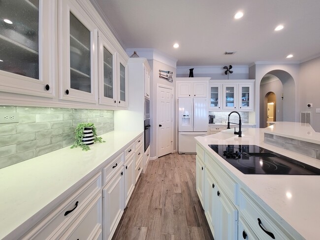 Photo - 13653 Lakeside Pl Dr