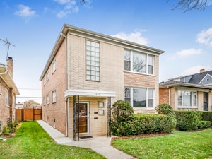 Building Photo - 2520 N Neva Ave Unit 2