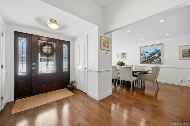 Photo - 280 Terry Rd