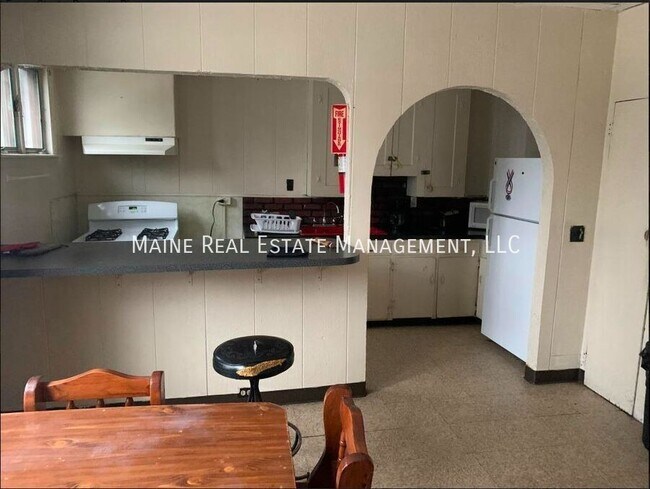 Photo - 133 Essex St Unidad 3