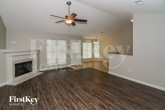 Photo - 1836 Roy Dr