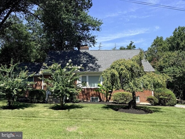 Photo - 11308 Cedar Ln