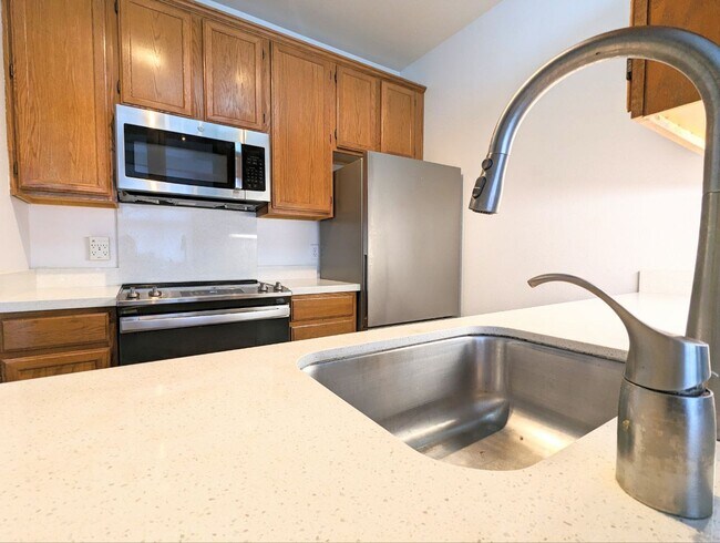 Photo - 2029 Channing Way