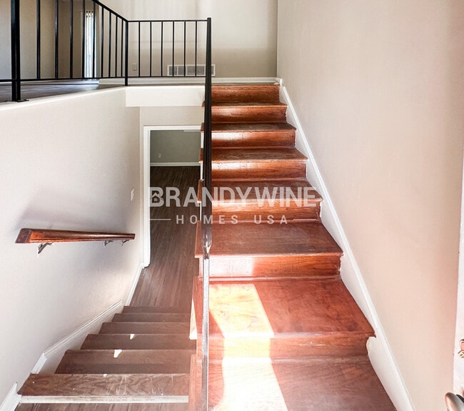 Photo - 2865 Spruce Point Rd