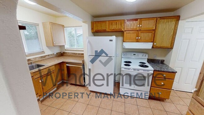 Photo - Wash526/528 Unit 526
