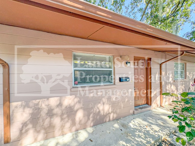 Photo - 1511 1/2 S. Dakota Avenue