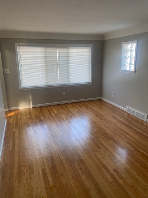 Photo - 18508 Holland Ave