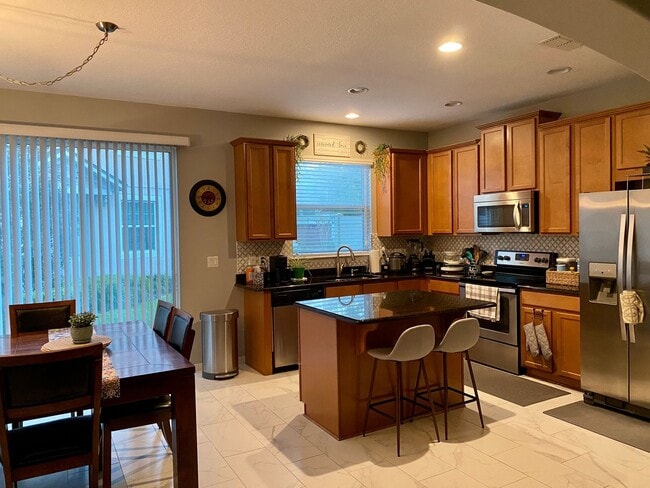 Photo - Super 3 bdrm 2-1/2 bath townhome  in gated Community!
