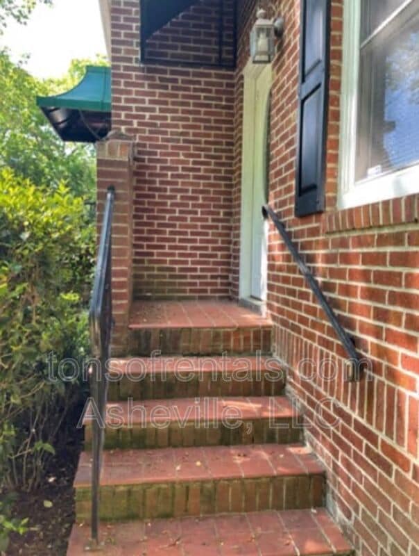 Photo - 1316 Hyman Ave