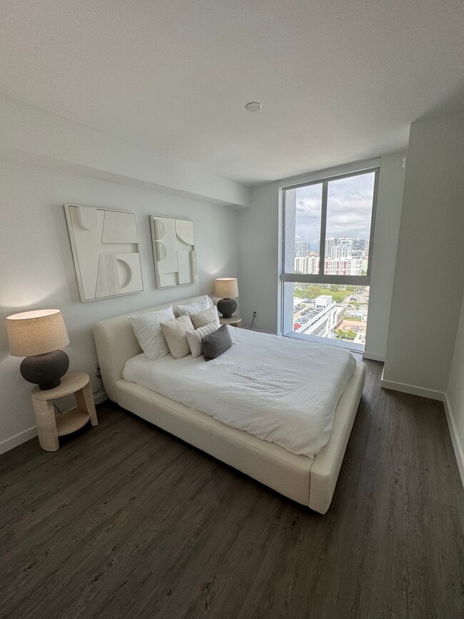 Photo - 119 NE 20th St Unidad A1