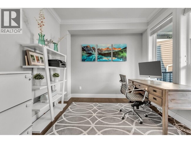 Photo - 24280-2104A 104A Ave