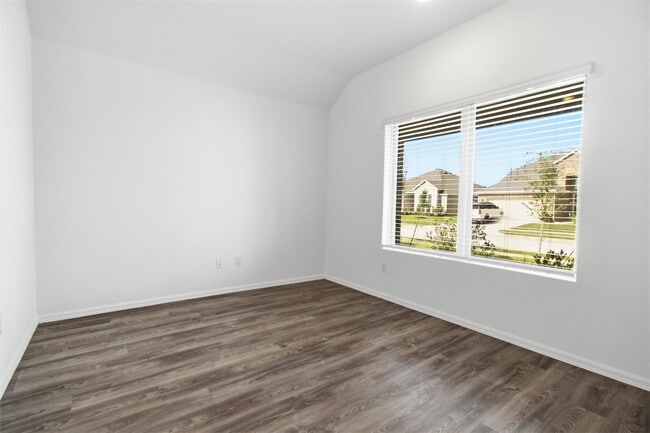 Photo - 5111 Winslow Grv Dr