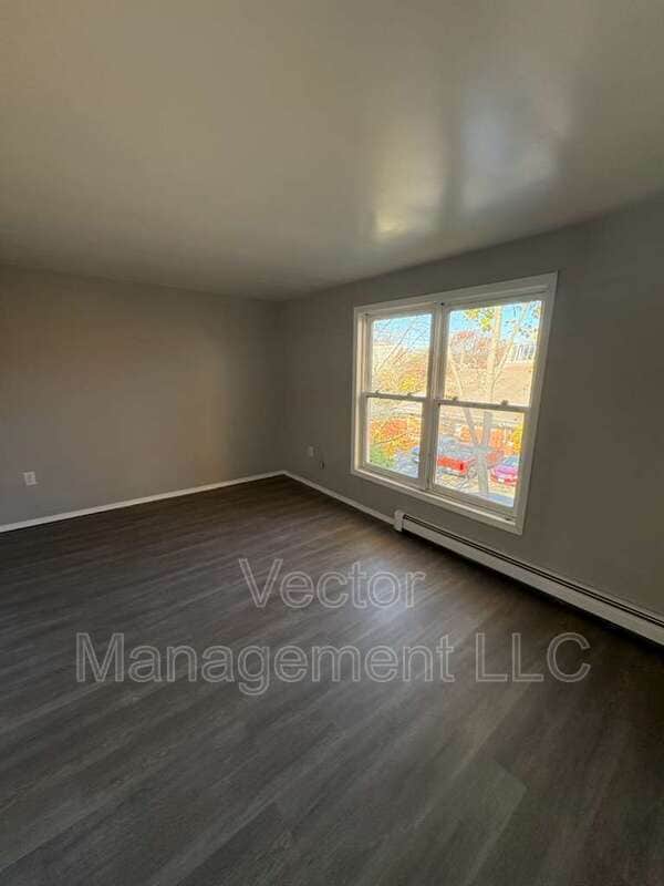 Photo - 507 Howard Ave