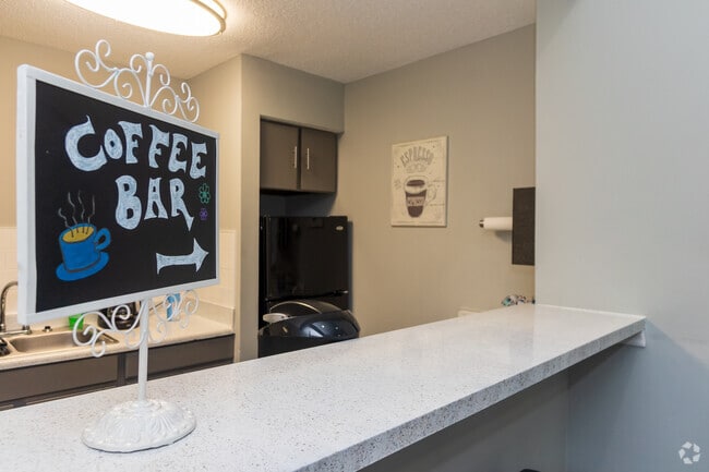 Leasing Office