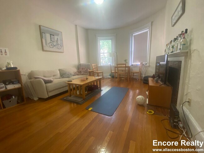 Photo - 1786 Beacon St Unit 1788-1A