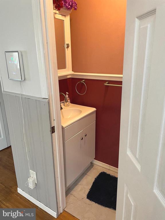 Photo - 19 Friendly Ln