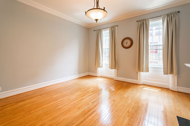 Photo - 535 Spruce St Unit B