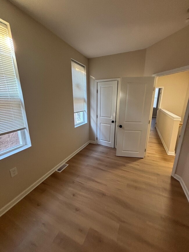 Photo - 802 Princeton Ave