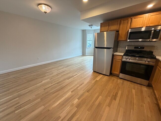 Photo - 393 W Broadway Unit 3