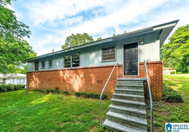 Photo - 1321 Hatfield Ln