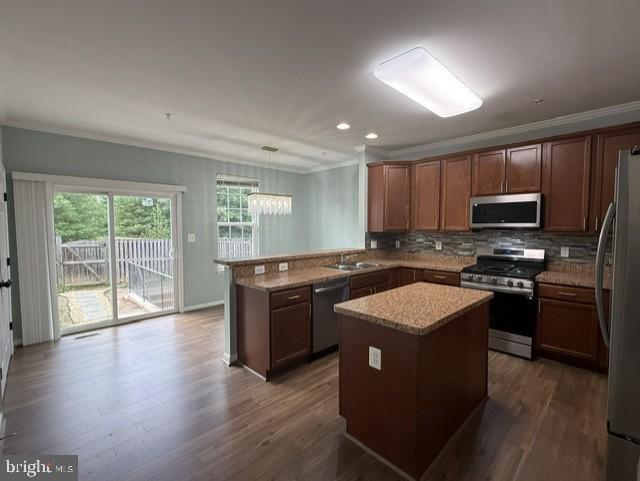 21775 Winter Bloom Ln