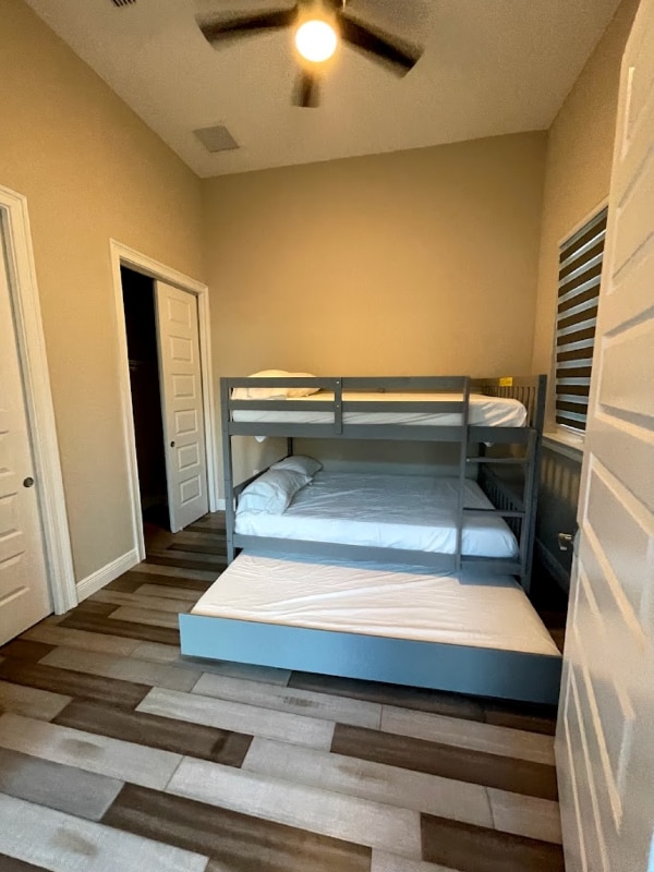 Photo - 415 4th Ave SW