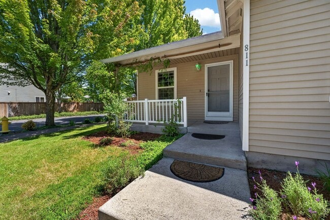 Photo - Beautiful Single-Level Home with Private Backyard