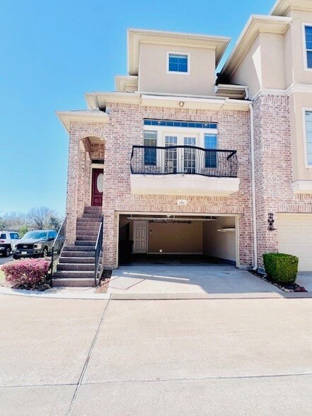 Photo - 7911 Ouray Dr