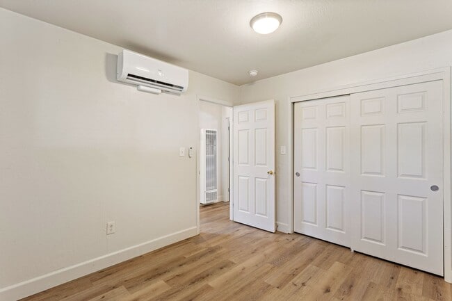 Photo - 521nha Unit 521 #03