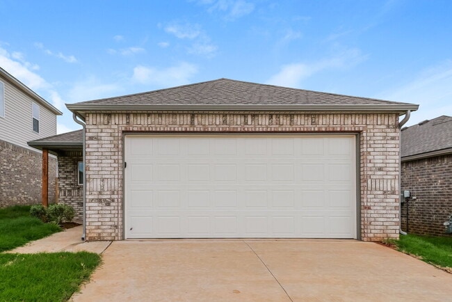 Building Photo - 10057 Blackjack Rd