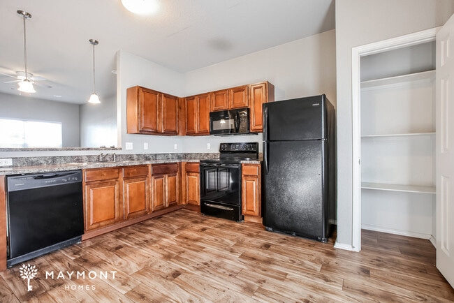 Photo - 12104 Firethorn Dr