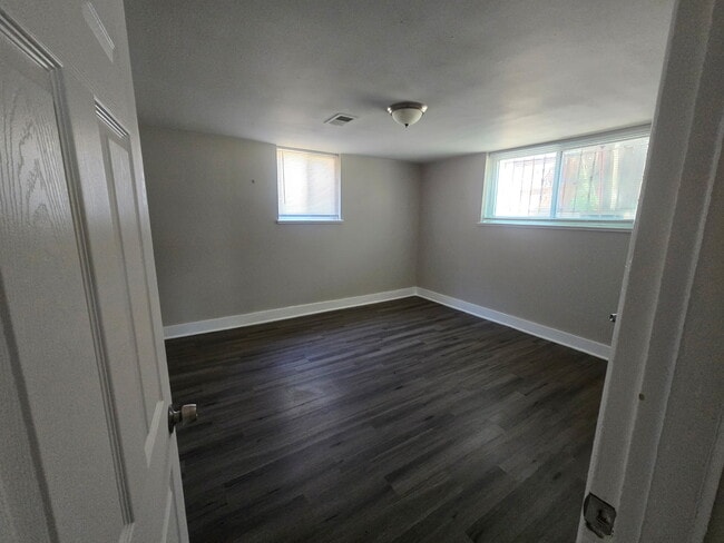 Photo - 1643 Beeler St