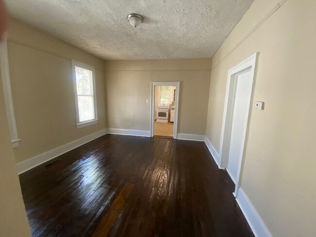 Photo - **AVAILABLE NOW**3 Bedroom/1 Bathroom in Columbus, GA 31904
