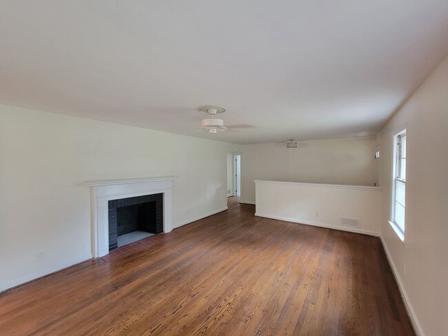 Photo - 3 Bedroom 2 Bathroom House