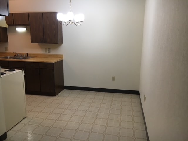 106 Co Rd 5 Unit 1