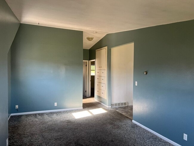 Photo - 211 Anne St Unit 2