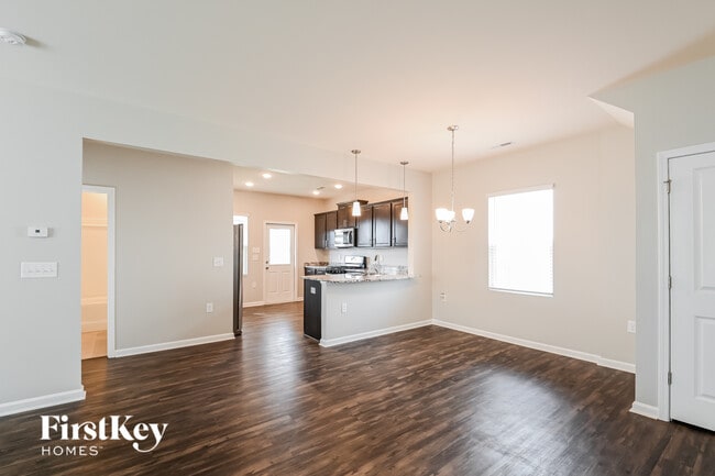 Photo - 2114 Attend Xing