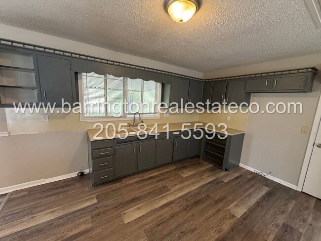 Photo - 1608 4th Pl NW